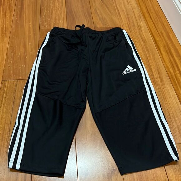 Adidas youth Tiro 17 Three-Quarter Pants size XL - Picture 2 of 9